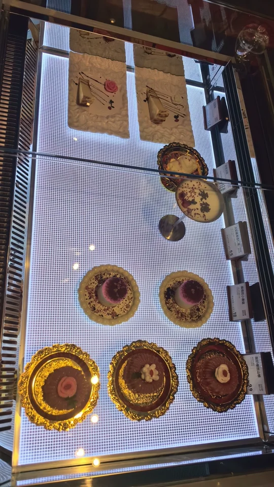 Custom Light Panel Application for Refrigerated Food Display Cabinets