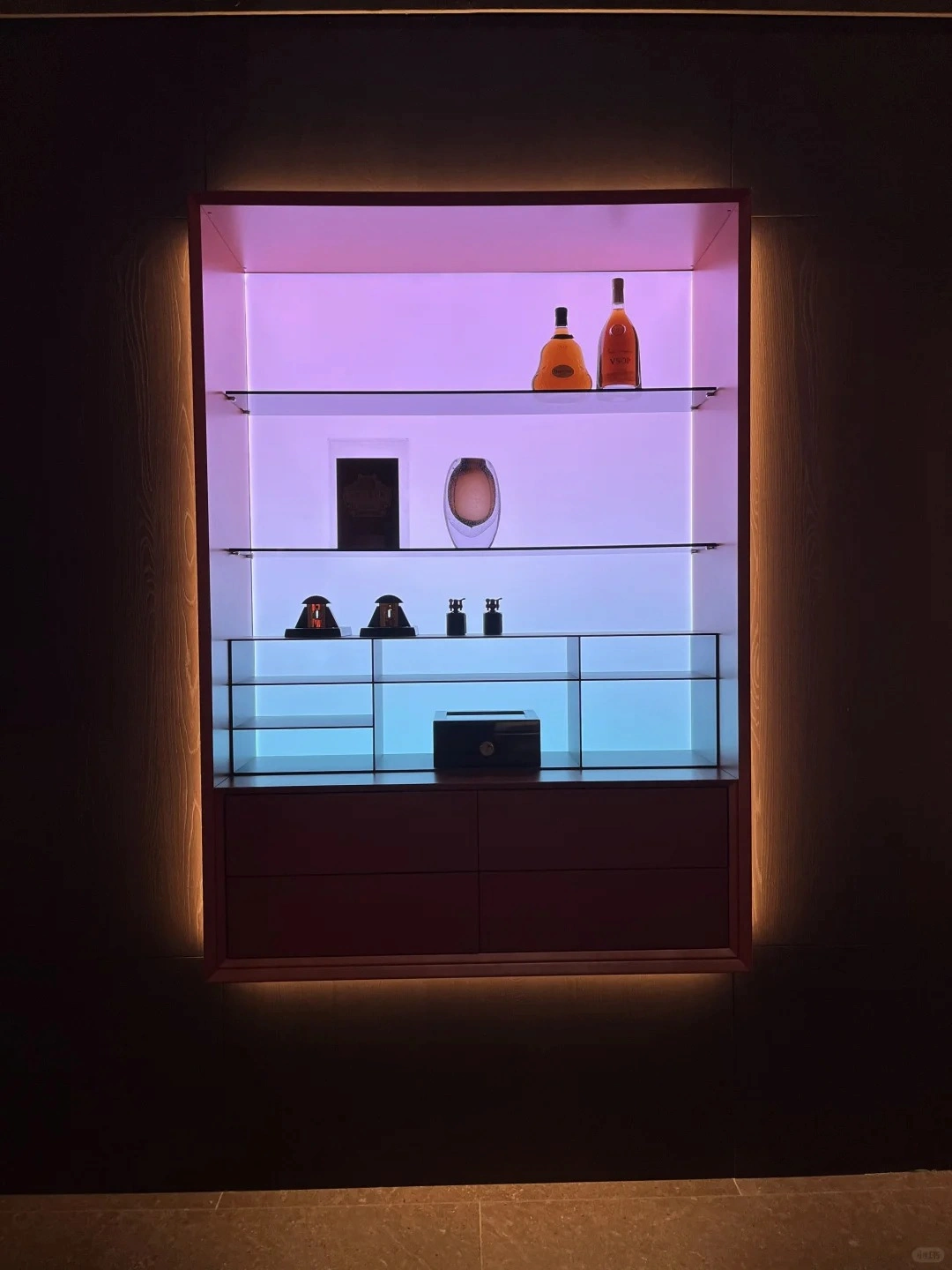 Custom Cabinet Lighting Solutions